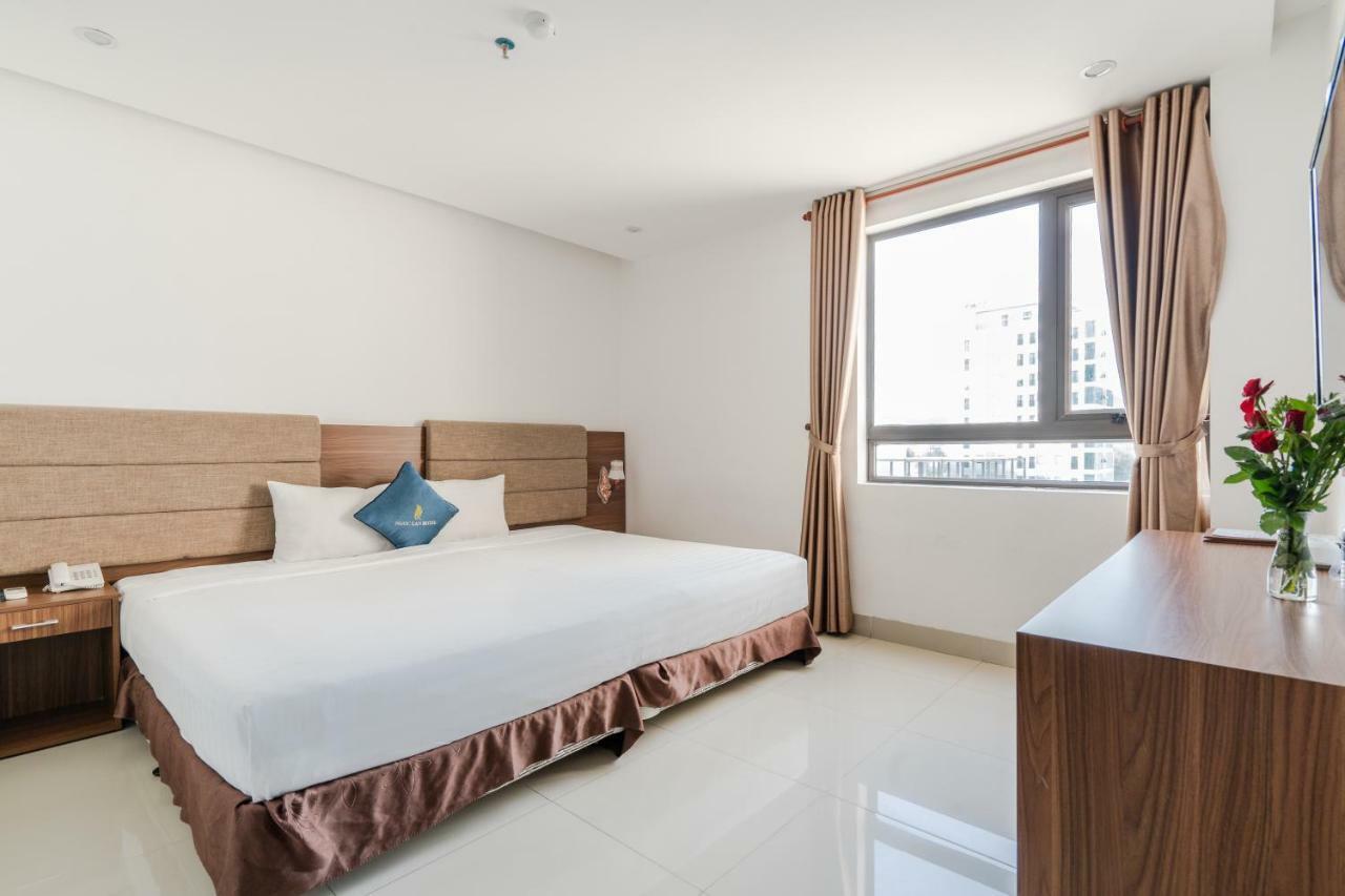 Ngoc Lan Hotel Danang Exterior photo